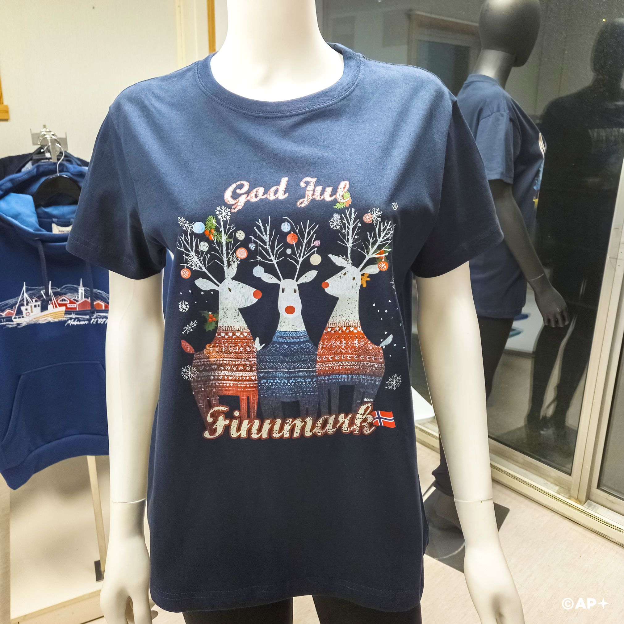 T-skjorte God Jul Finnmark reinsdyr