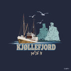Kjøllefjord – Sjark ved Finnkirka