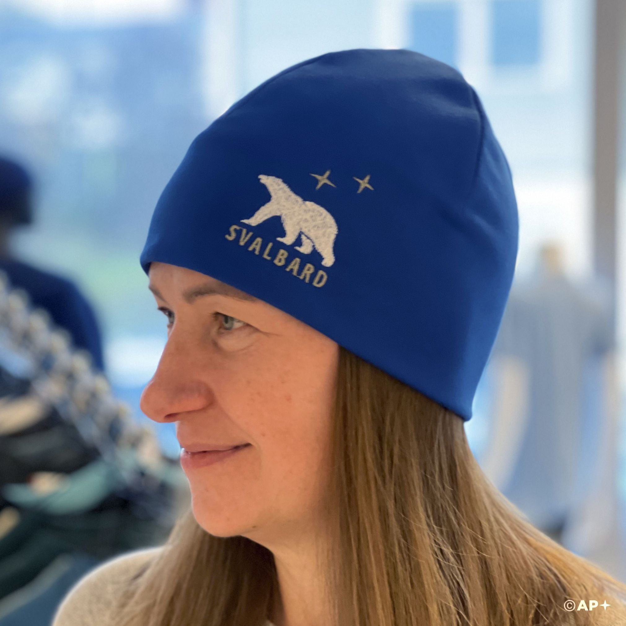 Svalbard Lue – Isbjørn & Nordlige Stjerner